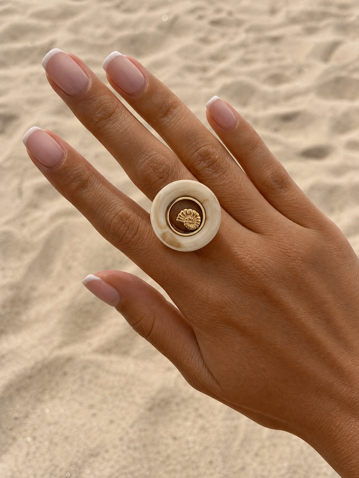 Bague Océane – Étoile de Mer ou Coquillage Doré & Pierre Naturelle | Acier Inoxydable