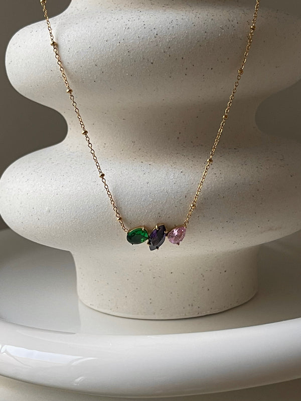 Collier Selina