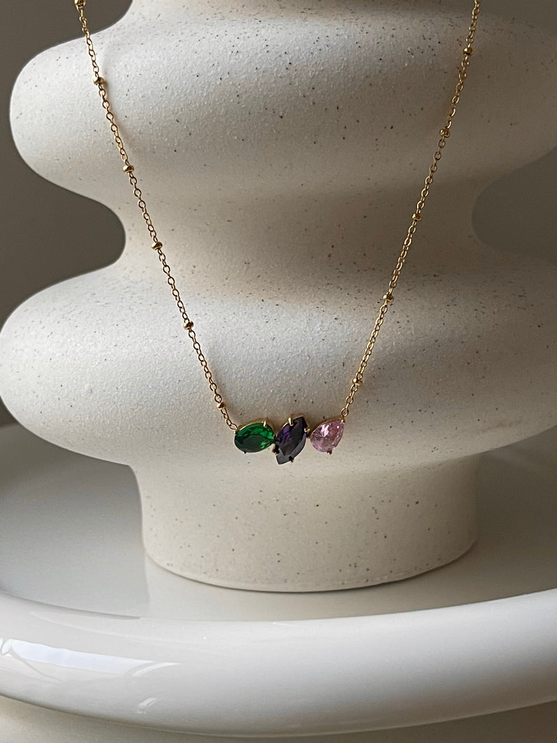 Collier Selina