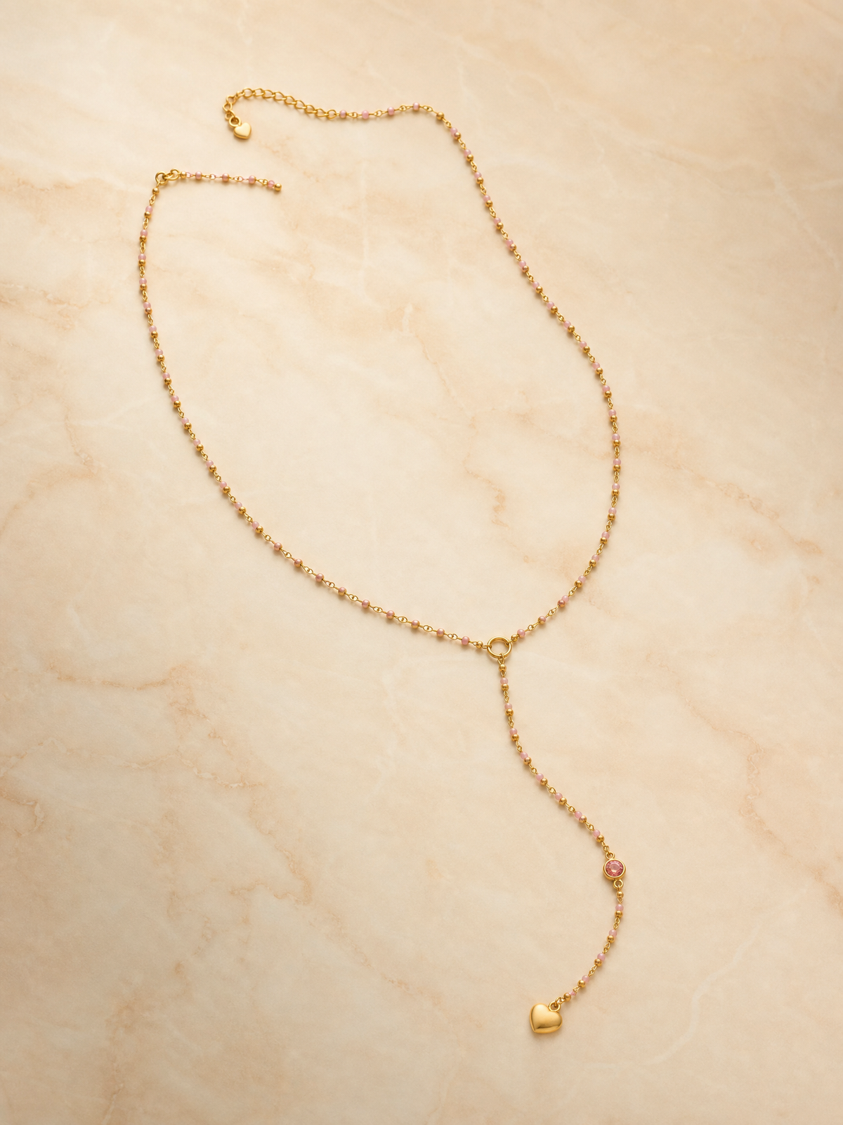 Collier Anaïs – Cravate en Y à Perles Fines & Cœur Doré | Acier Inoxydable