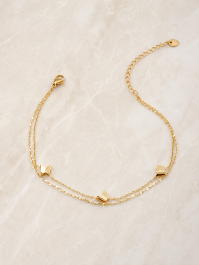 Bracelet de Cheville Léna – Double Chaîne & Papillons Dorés | Acier Inoxydable