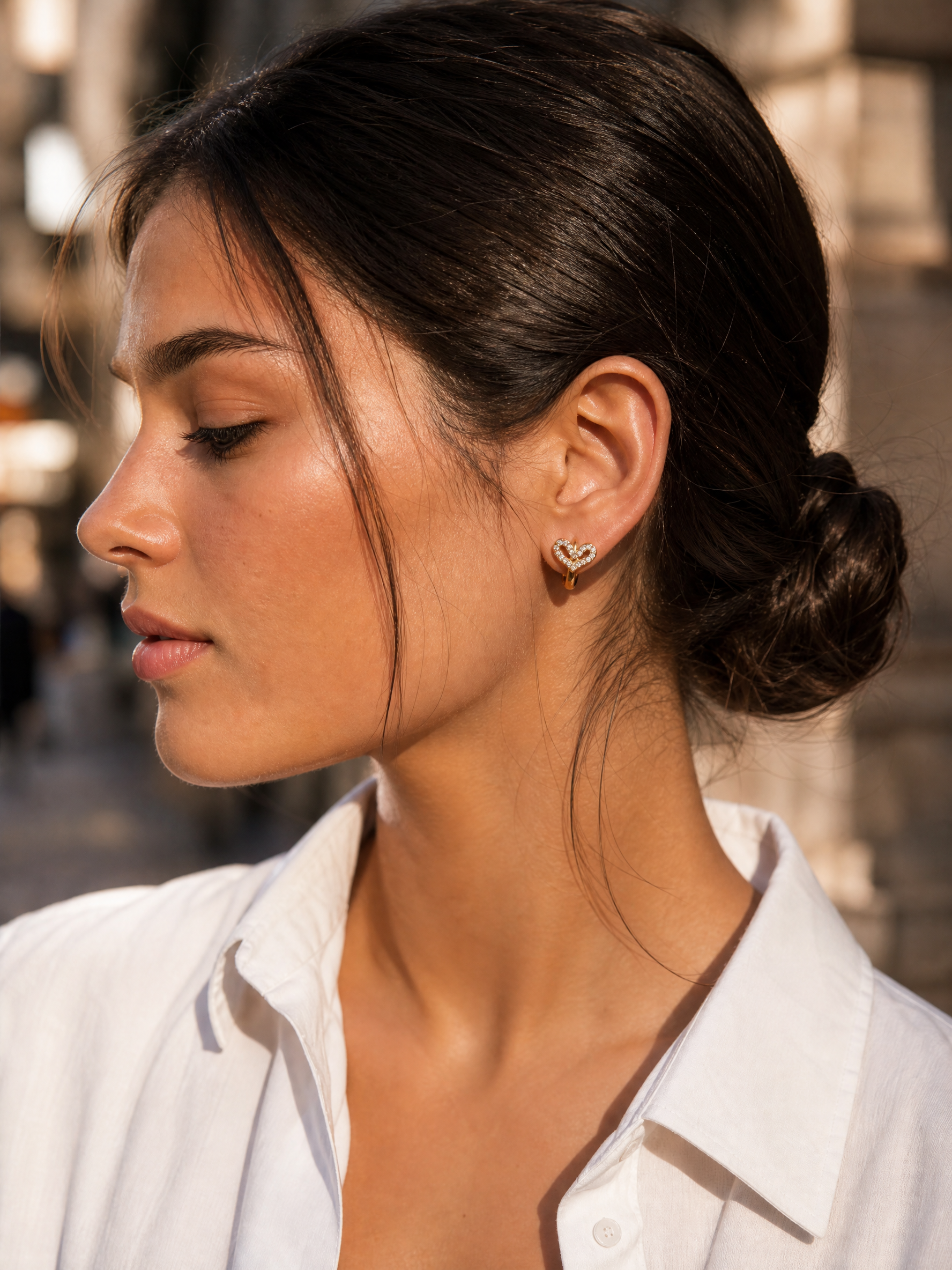 Boucles d'oreilles Zélie – Mini Créoles Cœur Pavé de Zircons | Acier Inoxydable Doré